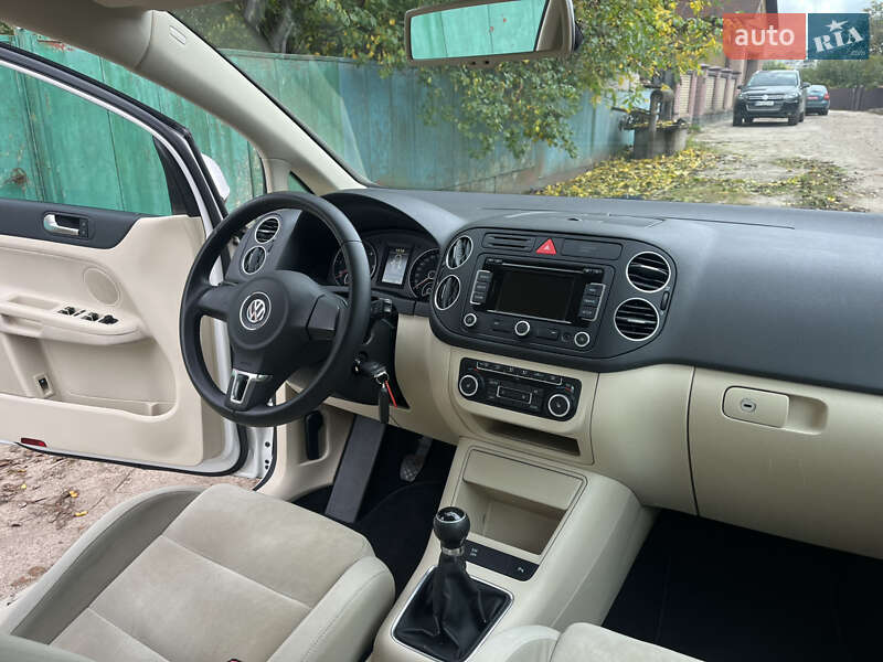 Хетчбек Volkswagen Golf Plus 2010 в Охтирці