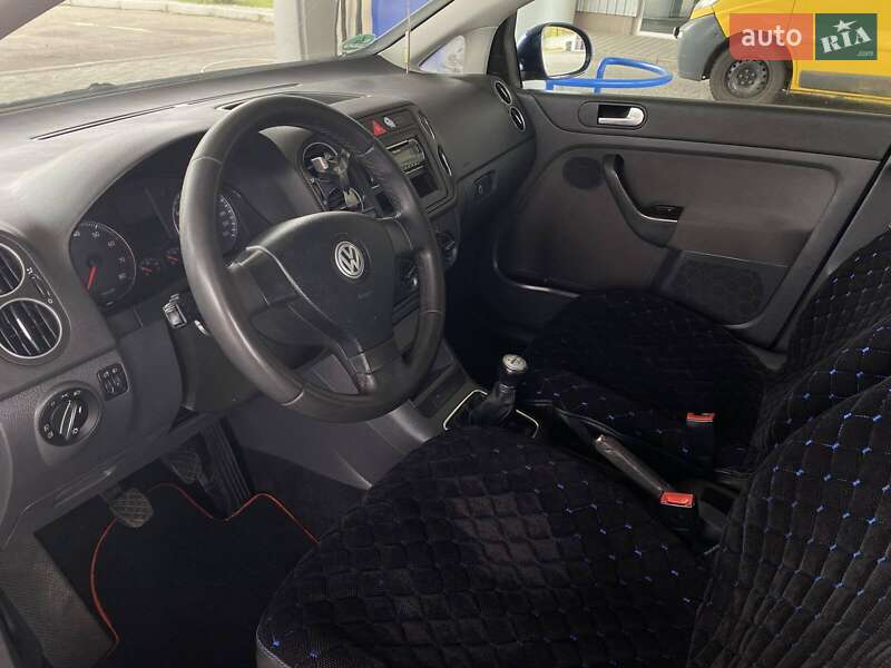 Хэтчбек Volkswagen Golf Plus 2006 в Николаеве