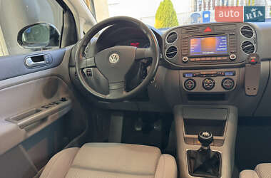Хэтчбек Volkswagen Golf Plus 2006 в 