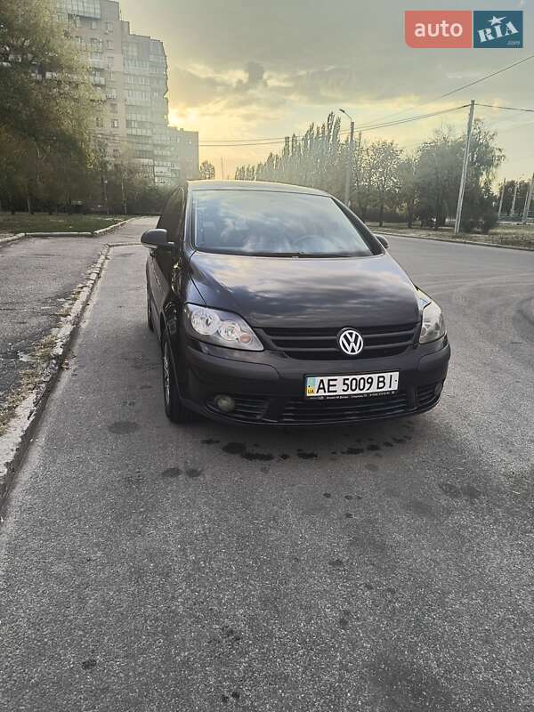 Хетчбек Volkswagen Golf Plus 2007 в Дніпрі