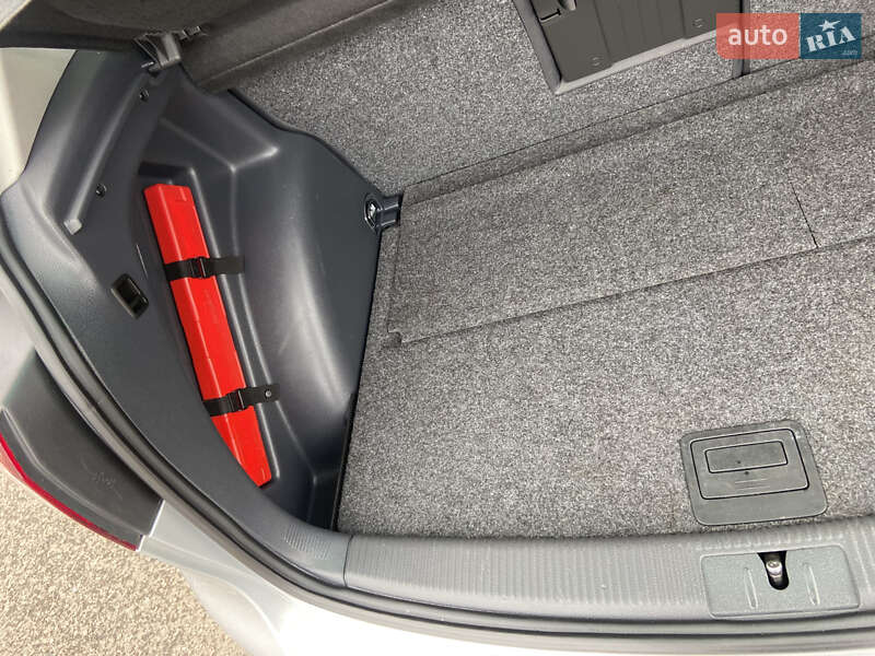 Хэтчбек Volkswagen Golf Plus 2009 в Ровно фото 43 Хэтчбек Volkswagen Golf Plus 2009 в Ровно