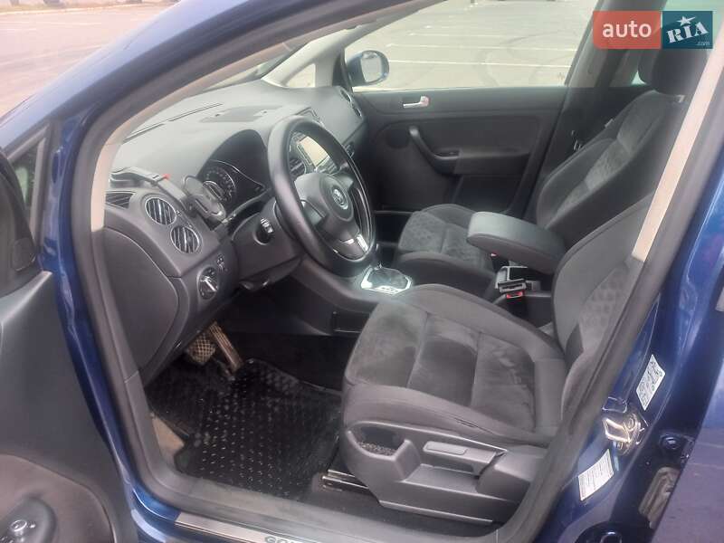 Хэтчбек Volkswagen Golf Plus 2010 в Киеве фото 11 Хэтчбек Volkswagen Golf Plus 2010 в Киеве