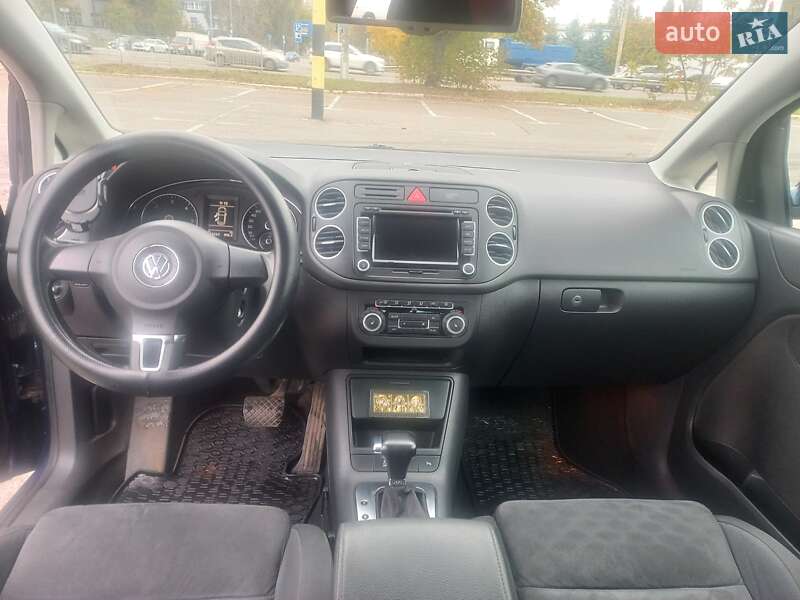 Хэтчбек Volkswagen Golf Plus 2010 в Киеве фото 19 Хэтчбек Volkswagen Golf Plus 2010 в Киеве