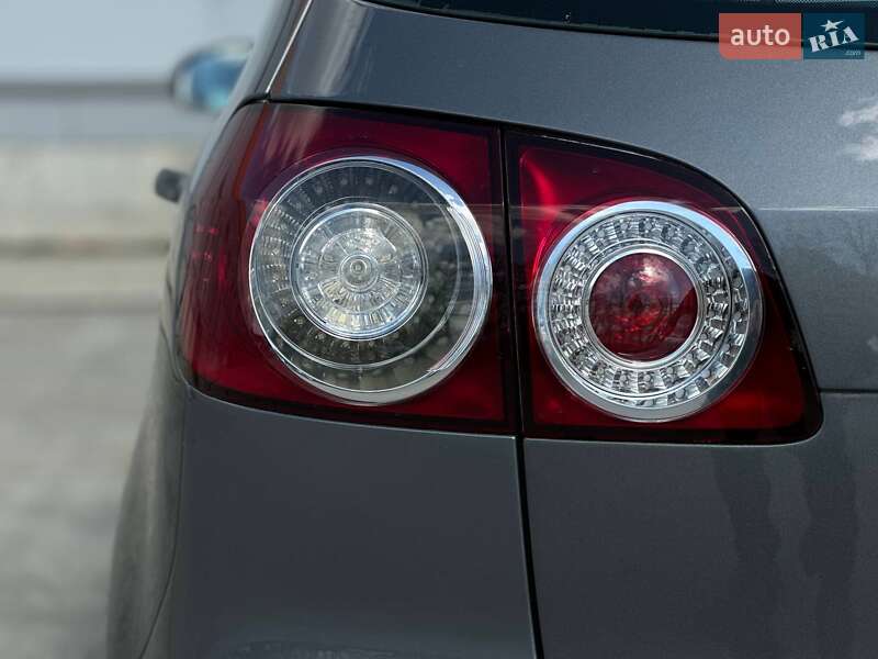 Хэтчбек Volkswagen Golf Plus 2006 в Киеве