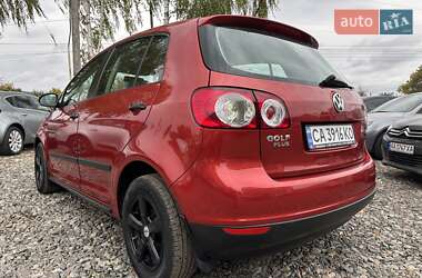 Хэтчбек Volkswagen Golf Plus 2008 в 