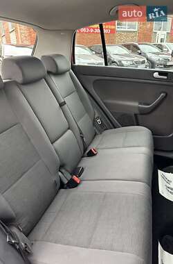 Хэтчбек Volkswagen Golf Plus 2008 в 