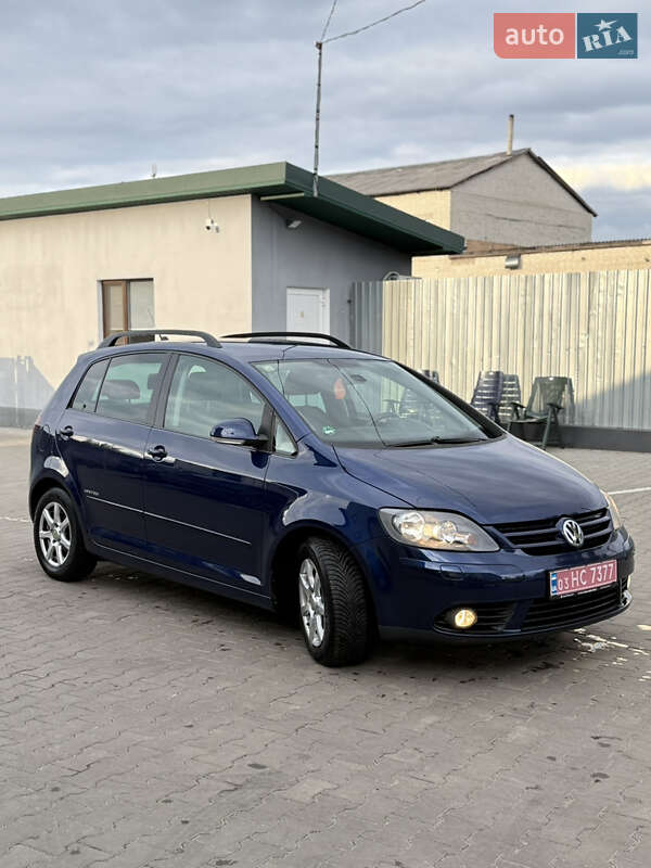 Хэтчбек Volkswagen Golf Plus 2008 в Луцке фото 6 Хэтчбек Volkswagen Golf Plus 2008 в Луцке