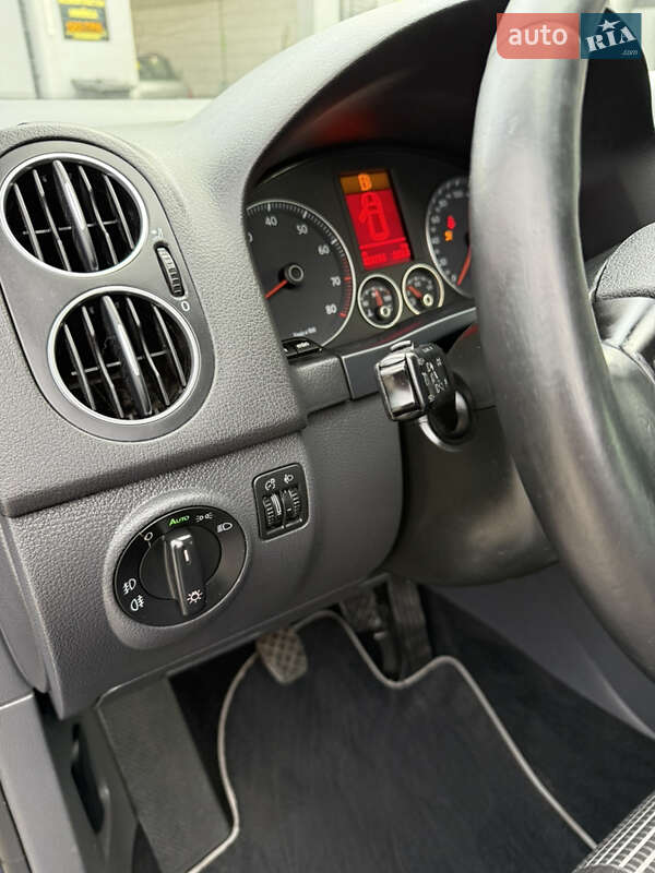 Хэтчбек Volkswagen Golf Plus 2008 в Луцке фото 39 Хэтчбек Volkswagen Golf Plus 2008 в Луцке