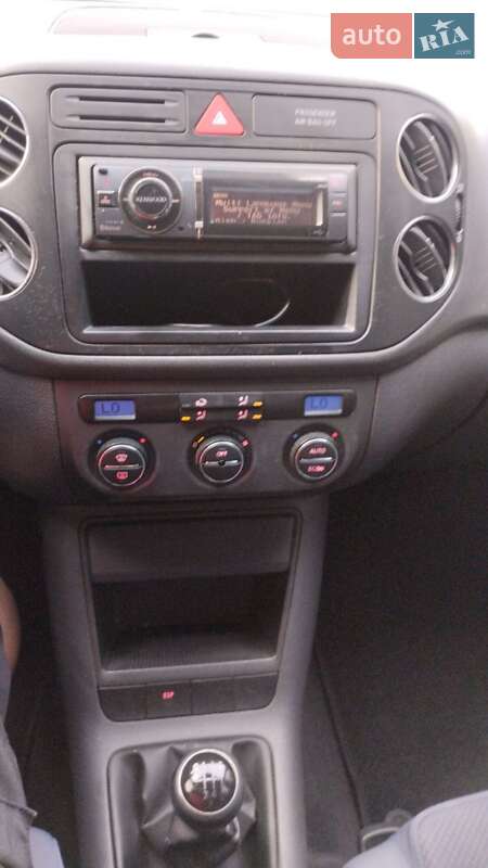 Хетчбек Volkswagen Golf Plus 2005 в Кобеляках фото 12 Хетчбек Volkswagen Golf Plus 2005 в Кобеляках