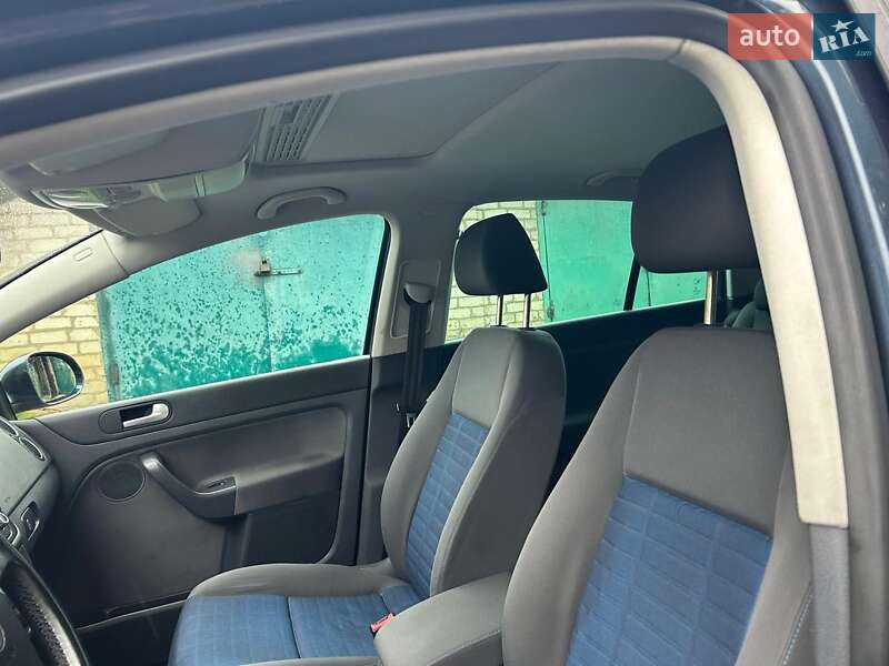 Хэтчбек Volkswagen Golf Plus 2007 в Казатине фото 17 Хэтчбек Volkswagen Golf Plus 2007 в Казатине