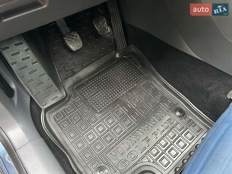 Хэтчбек Volkswagen Golf Plus 2007 в Казатине фото 22 Хэтчбек Volkswagen Golf Plus 2007 в Казатине