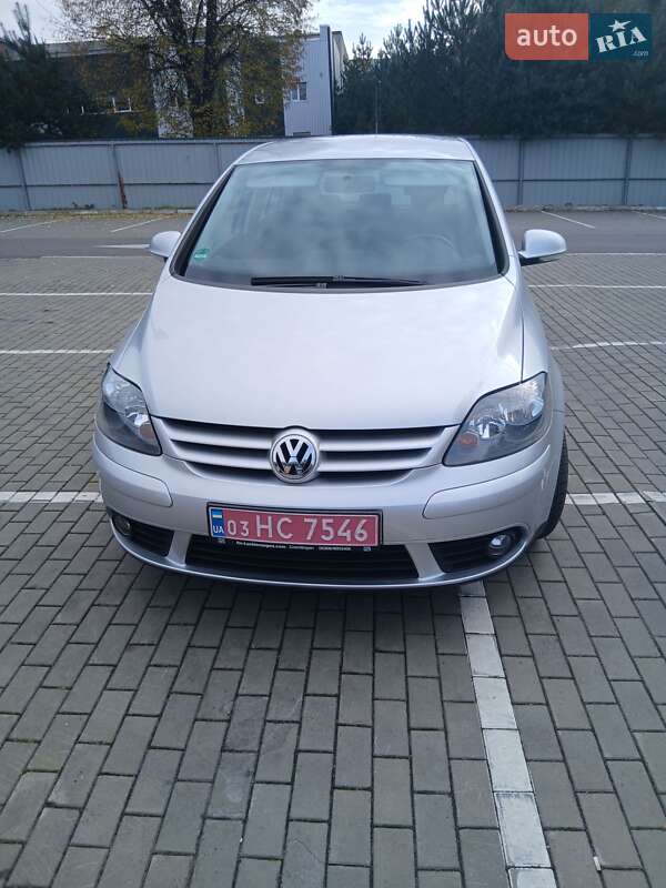 Хетчбек Volkswagen Golf Plus 2007 в Луцьку фото 2 Хетчбек Volkswagen Golf Plus 2007 в Луцьку