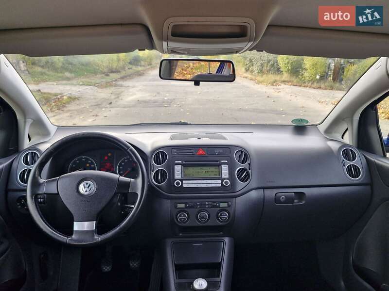 Хэтчбек Volkswagen Golf Plus 2006 в Запорожье