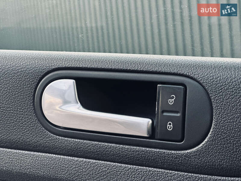 Хэтчбек Volkswagen Golf Plus 2008 в Львове фото 59 Хэтчбек Volkswagen Golf Plus 2008 в Львове