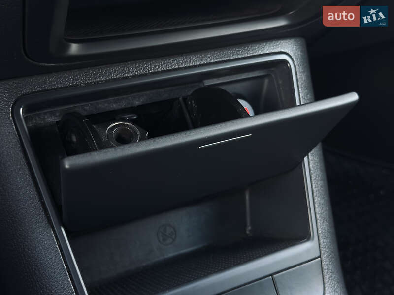 Хэтчбек Volkswagen Golf Plus 2008 в Львове фото 71 Хэтчбек Volkswagen Golf Plus 2008 в Львове