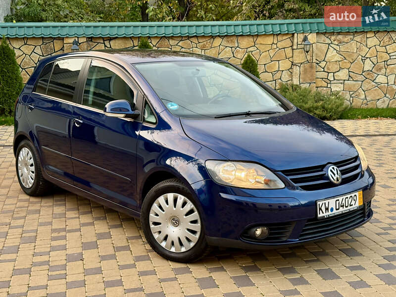 Хэтчбек Volkswagen Golf Plus 2007 в Могилев-Подольске фото Хэтчбек Volkswagen Golf Plus 2007 в Могилев-Подольске