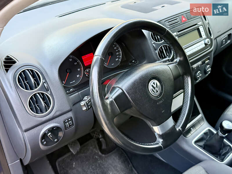 Хэтчбек Volkswagen Golf Plus 2007 в Могилев-Подольске фото 84 Хэтчбек Volkswagen Golf Plus 2007 в Могилев-Подольске