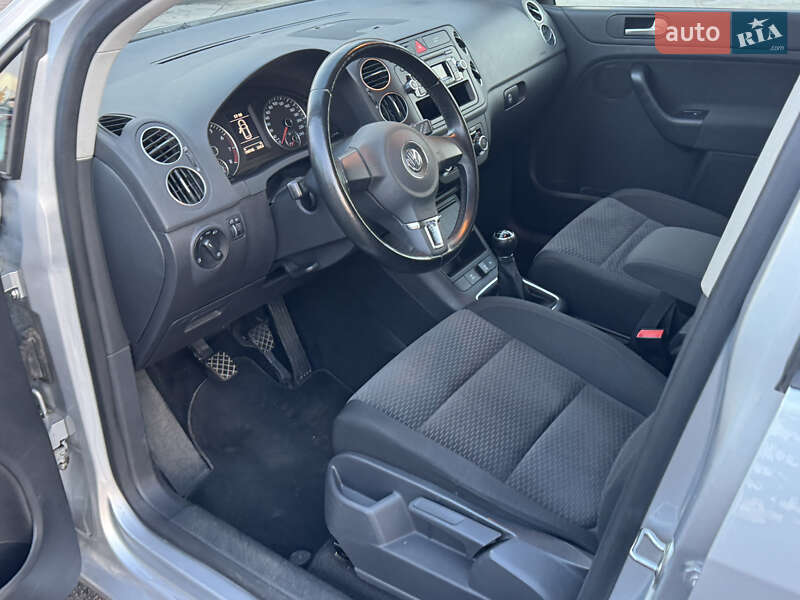 Хэтчбек Volkswagen Golf Plus 2009 в Полтаве