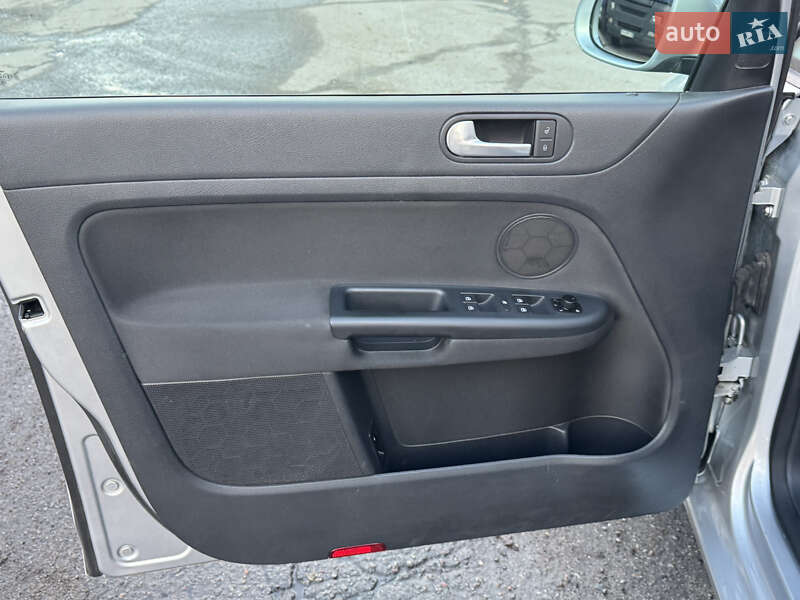 Хэтчбек Volkswagen Golf Plus 2009 в Полтаве