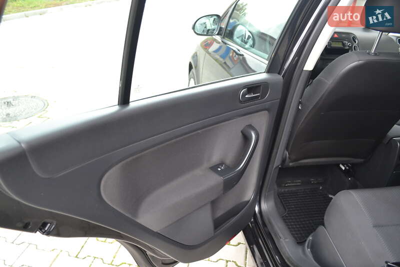 Хетчбек Volkswagen Golf Plus 2009 в Вінниці