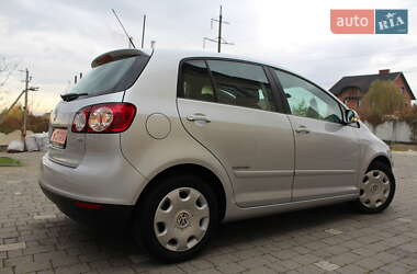 Хетчбек Volkswagen Golf Plus 2008 в  фото 25 Хетчбек Volkswagen Golf Plus 2008 в