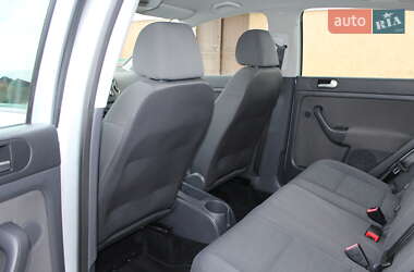 Хетчбек Volkswagen Golf Plus 2008 в  фото 85 Хетчбек Volkswagen Golf Plus 2008 в