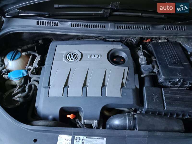 Хэтчбек Volkswagen Golf Plus 2012 в Нововолынске фото 28 Хэтчбек Volkswagen Golf Plus 2012 в Нововолынске