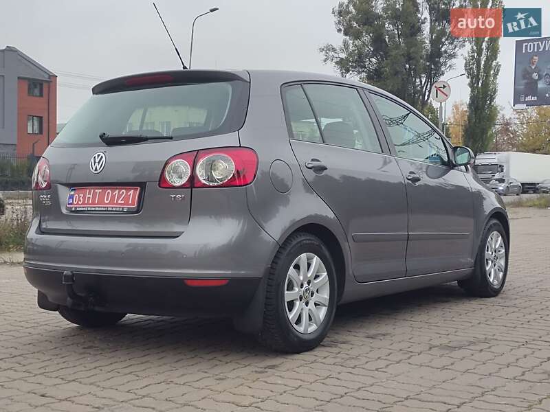 Хэтчбек Volkswagen Golf Plus 2009 в Киеве фото 2 Хэтчбек Volkswagen Golf Plus 2009 в Киеве