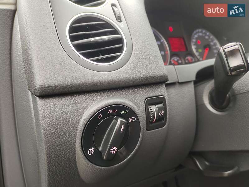 Хэтчбек Volkswagen Golf Plus 2009 в Киеве фото 71 Хэтчбек Volkswagen Golf Plus 2009 в Киеве