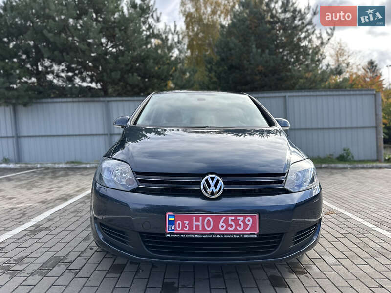 Хэтчбек Volkswagen Golf Plus 2010 в Луцке