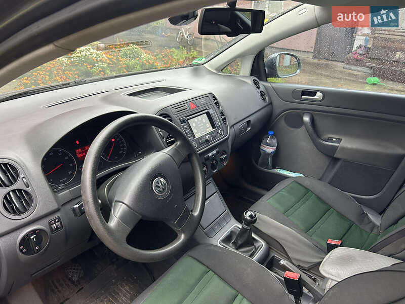 Хэтчбек Volkswagen Golf Plus 2005 в Киеве фото 12 Хэтчбек Volkswagen Golf Plus 2005 в Киеве