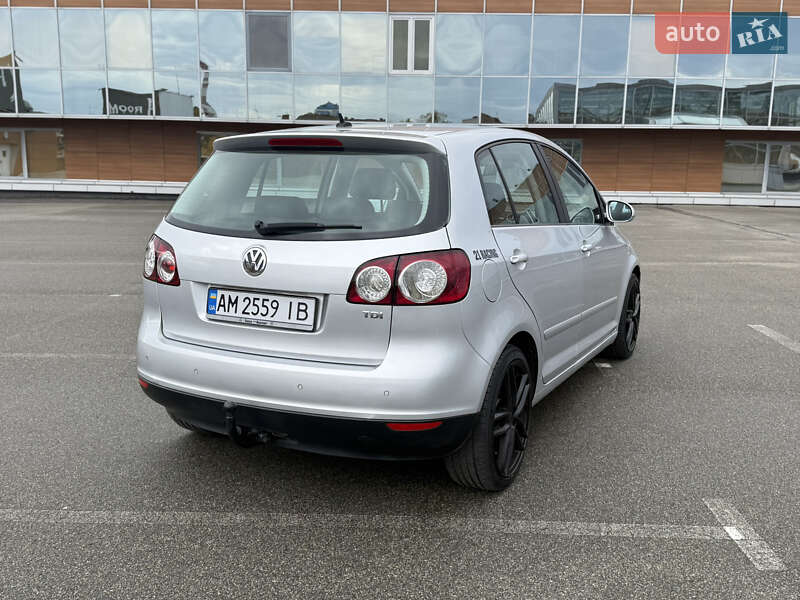 Хэтчбек Volkswagen Golf Plus 2006 в Киеве
