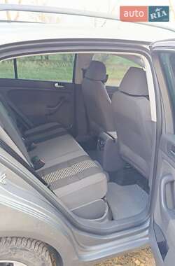 Хэтчбек Volkswagen Golf Plus 2008 в 