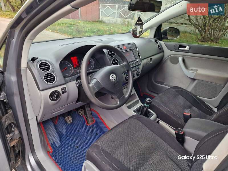 Хэтчбек Volkswagen Golf Plus 2005 в Черкассах