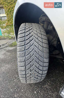 Хэтчбек Volkswagen Golf Plus 2008 в 