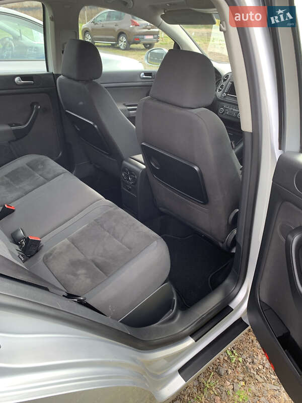 Хэтчбек Volkswagen Golf Plus 2010 в Луцке