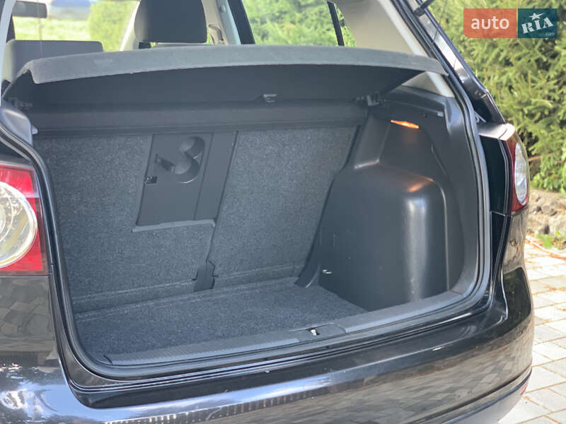 Хетчбек Volkswagen Golf Plus 2005 в Старокостянтинові