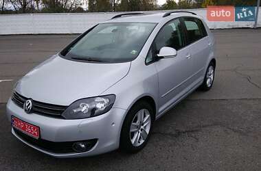 Хэтчбек Volkswagen Golf Plus 2010 в Киеве