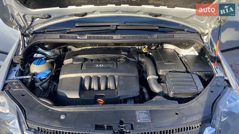 Хэтчбек Volkswagen Golf Plus 2006 в Киеве