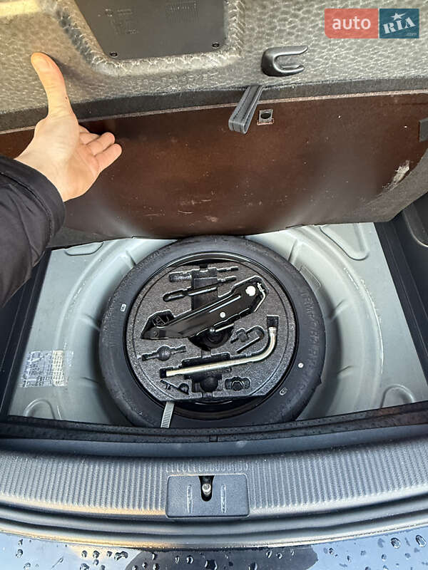 Хэтчбек Volkswagen Golf Plus 2009 в Броварах