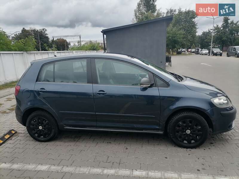 Хэтчбек Volkswagen Golf Plus 2008 в Буче фото 2 Хэтчбек Volkswagen Golf Plus 2008 в Буче