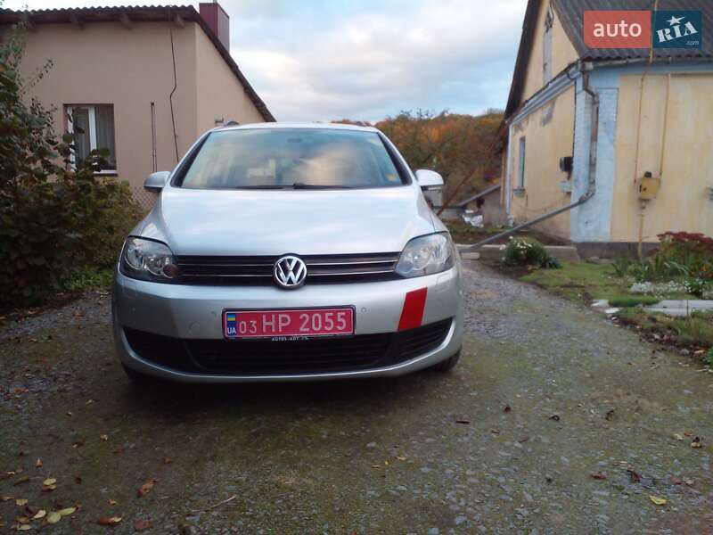 Хэтчбек Volkswagen Golf Plus 2009 в Ровно фото 5 Хэтчбек Volkswagen Golf Plus 2009 в Ровно