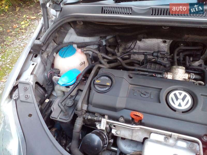 Хэтчбек Volkswagen Golf Plus 2009 в Ровно фото 25 Хэтчбек Volkswagen Golf Plus 2009 в Ровно