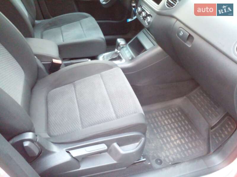 Хэтчбек Volkswagen Golf Plus 2009 в Ровно фото 28 Хэтчбек Volkswagen Golf Plus 2009 в Ровно