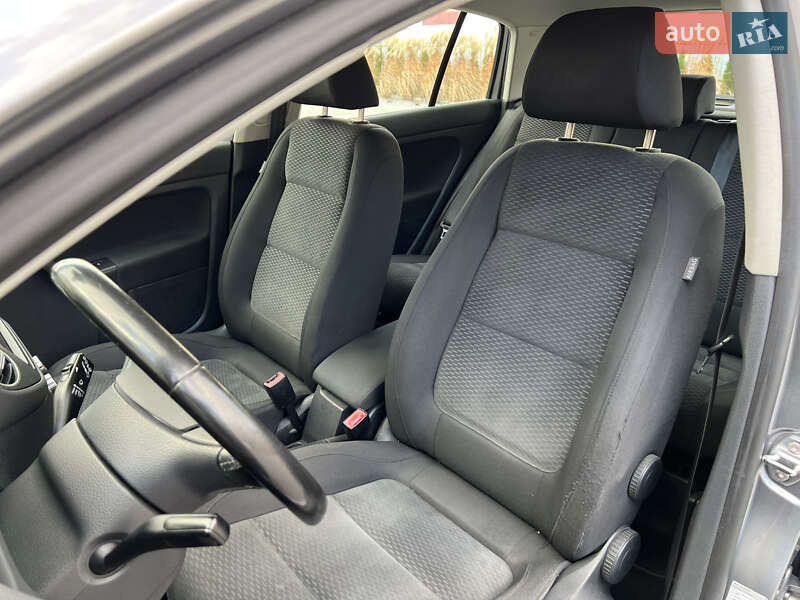 Хэтчбек Volkswagen Golf Plus 2009 в Луцке