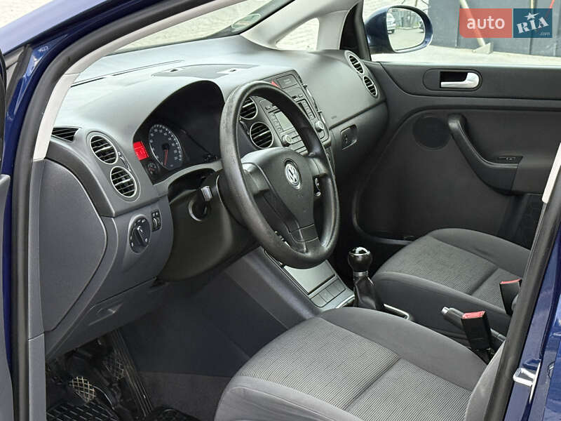 Хэтчбек Volkswagen Golf Plus 2006 в Дрогобыче фото 6 Хэтчбек Volkswagen Golf Plus 2006 в Дрогобыче