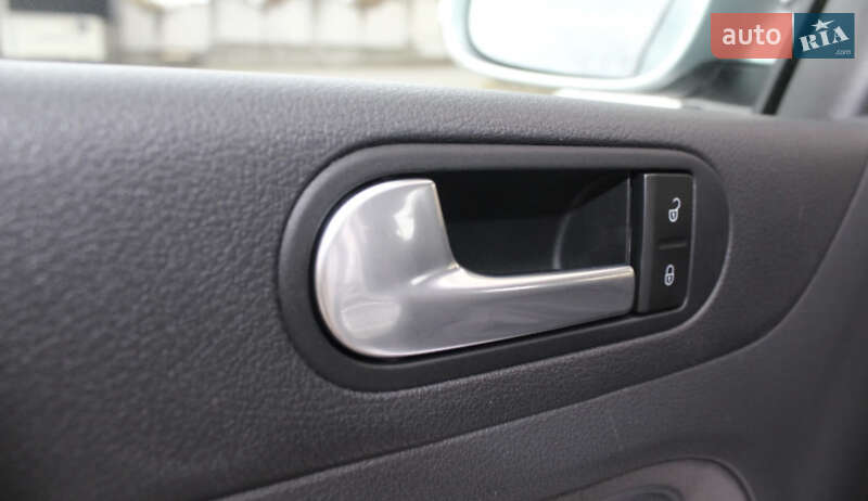 Хэтчбек Volkswagen Golf Plus 2008 в Львове