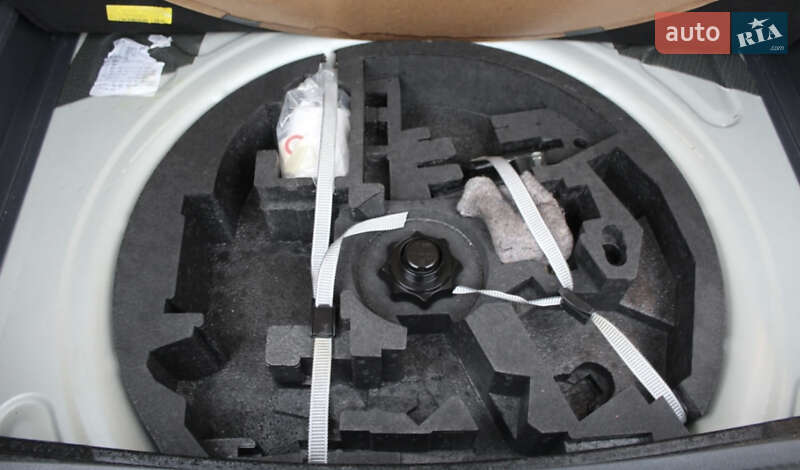 Хэтчбек Volkswagen Golf Plus 2008 в Львове