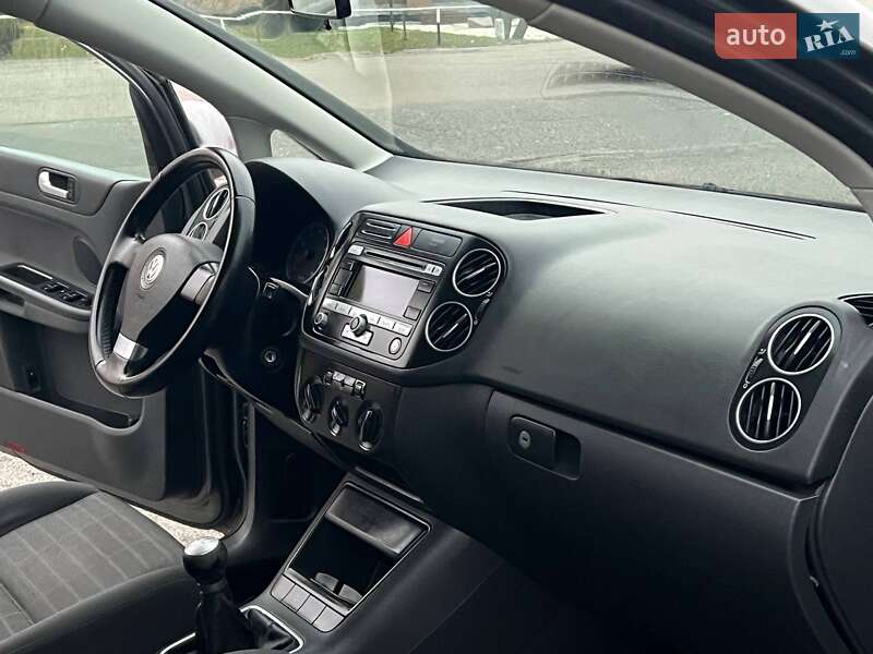 Хетчбек Volkswagen Golf Plus 2008 в Лубнах