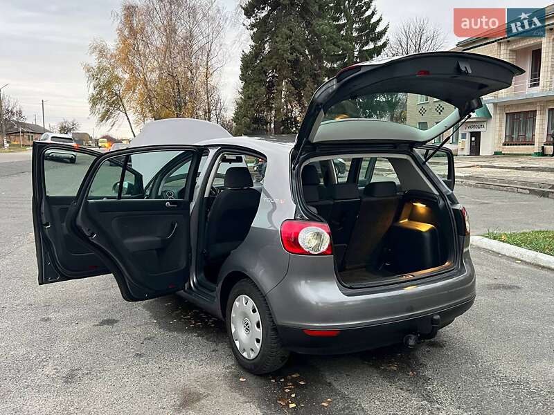 Хетчбек Volkswagen Golf Plus 2008 в Лубнах